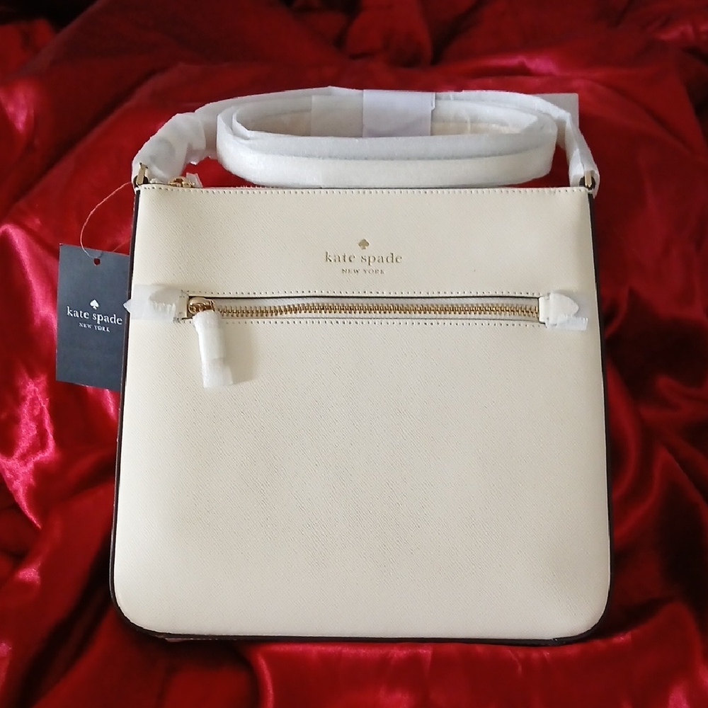 NWT Kate Spade SADIE large Crossover Purse Bag Meringue Cream
